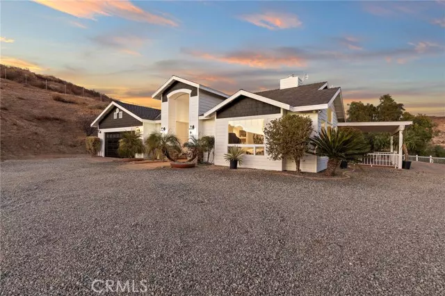 39774 Colt Road, Temecula, CA 92592