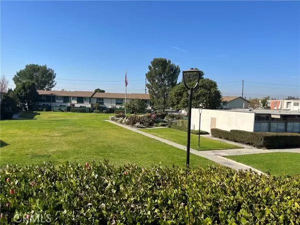 Buena Park, CA 90621,8162 Gordon