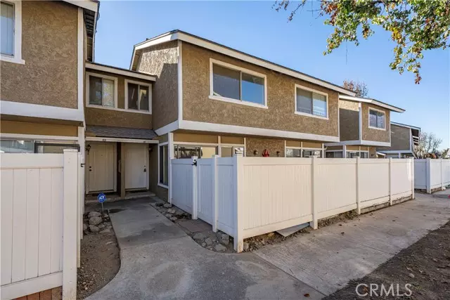 Ontario, CA 91762,2321 S Magnolia Avenue #8C