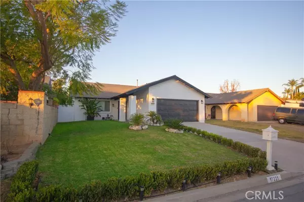 Yorba Linda, CA 92886,17221 Marda Avenue