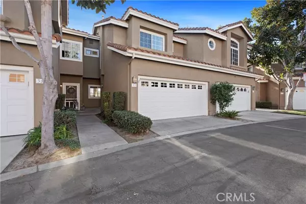 Aliso Viejo, CA 92656,33 Gauguin Circle