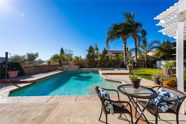 Yorba Linda, CA 92887,5555 Vista Cantora