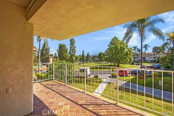 2386 Via Mariposa #1C, Laguna Woods, CA 92637