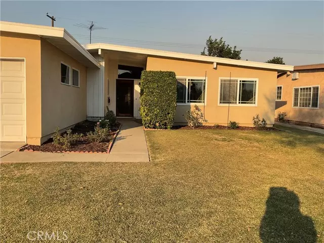 Pico Rivera, CA 90660,9531 Myron Street