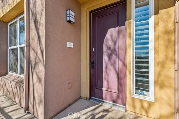 89 E Commonwealth Avenue #1P, Alhambra, CA 91801