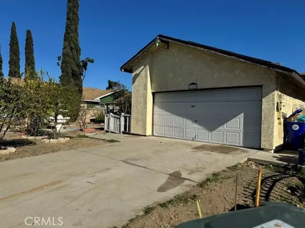 Fontana, CA 92335,9965 Ironwood Court