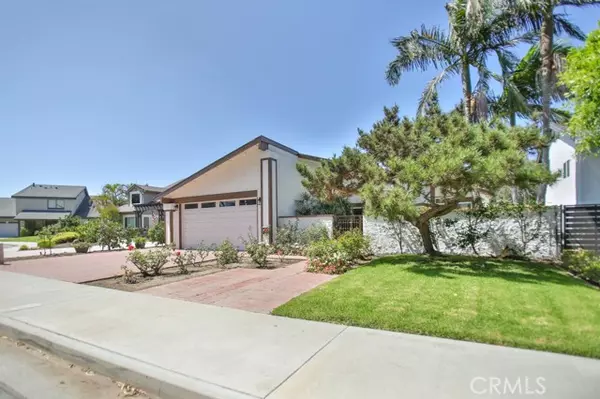 17041 Malta Circle, Huntington Beach, CA 92649