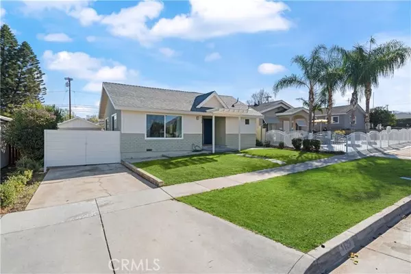 1129 S Merrill Street, Corona, CA 92882