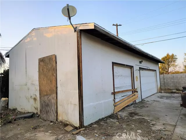 8355 Randolph Street, Riverside, CA 92503