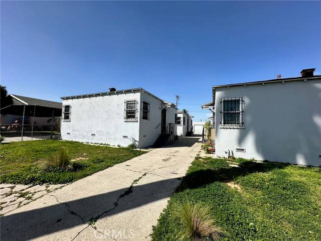 1315 W 102nd Street, Los Angeles, CA 90044