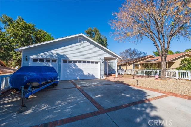 31258 Emperor Drive, Canyon Lake, CA 92587