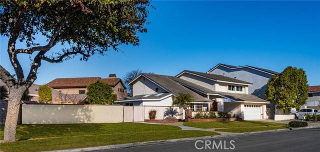 21921 Summerwind Lane, Huntington Beach, CA 92646