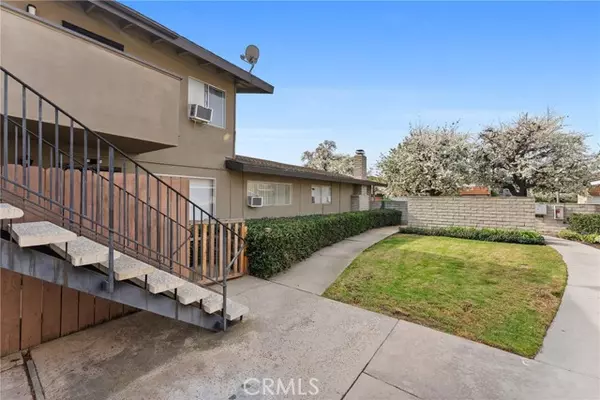 Costa Mesa, CA 92626,3102 Mace Avenue