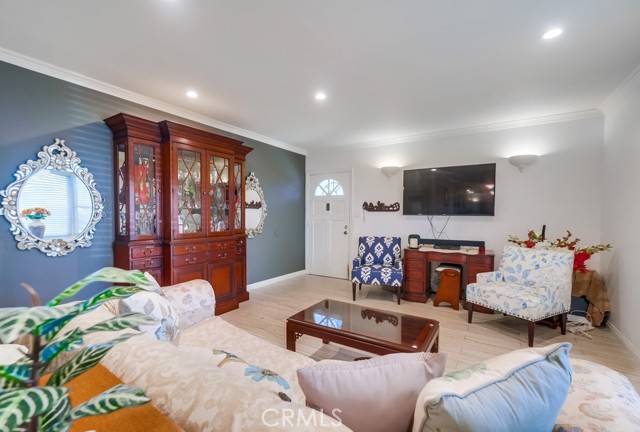 Culver City, CA 90232,4023 Lincoln Avenue