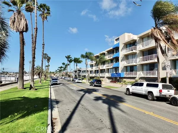 Long Beach, CA 90803,383 Bay Shore Avenue #420