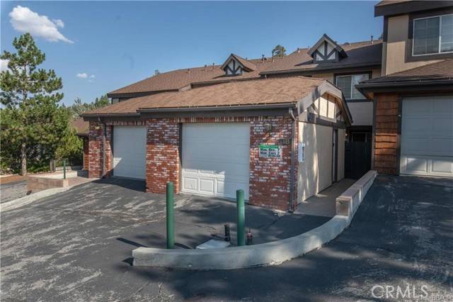1377 Club View Drive #18, Big Bear Lake, CA 92315