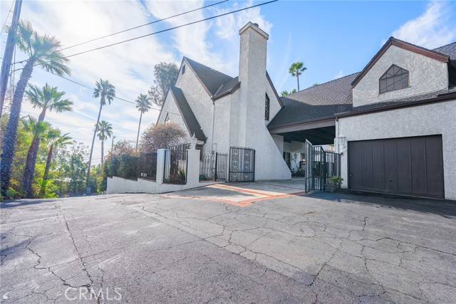 11211 Vista Del Lago, Santa Ana, CA 92705