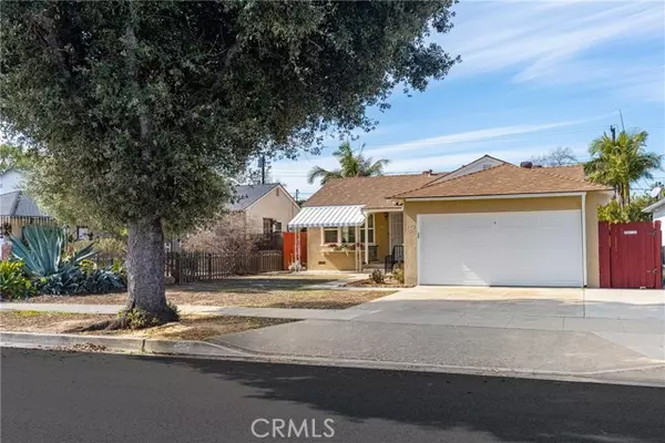 360 S Greengrove Dr, Orange, CA 92866