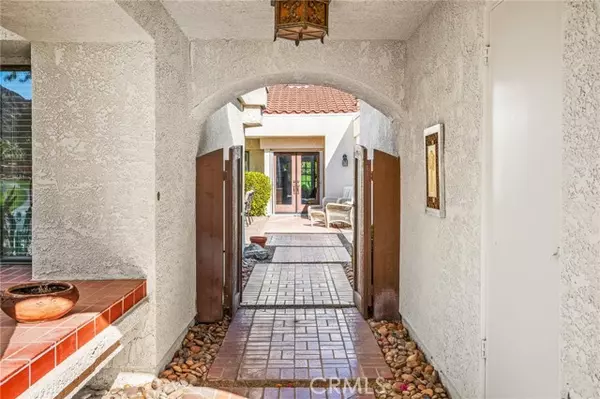 La Quinta, CA 92253,77140 Avenida Fernando