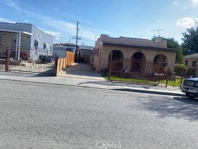 742 Harding Avenue, Los Angeles, CA 90022