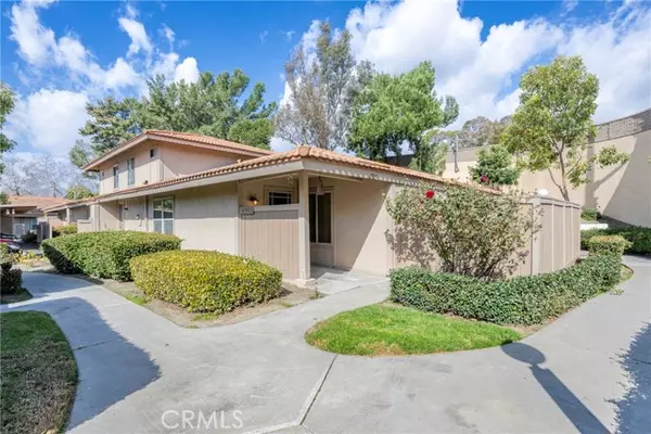 2325 Fuschia Lane, Tustin, CA 92780