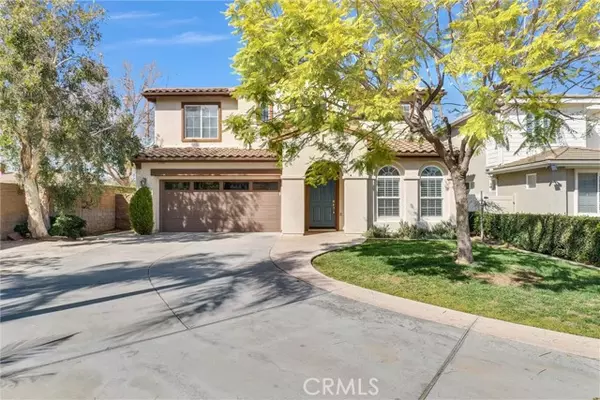 1190 N Amberly Lane, Anaheim Hills, CA 92807