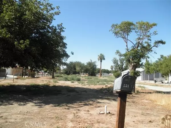 221 Lee, Blythe, CA 92225