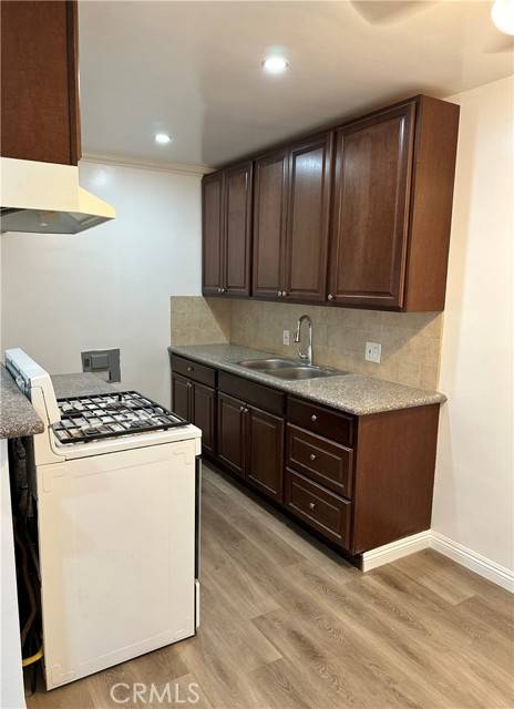Glendale, CA 91206,1415 Stanley Avenue