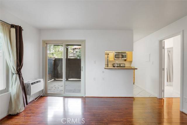 Santa Ana, CA 92701,1345 Cabrillo Park Drive #D01