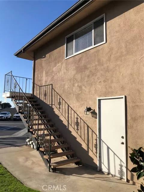 Huntington Beach, CA 92647,16617 Viewpoint Lane #4D