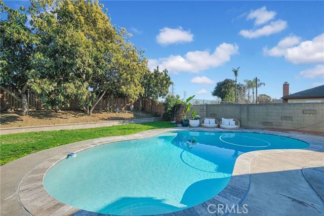 Downey, CA 90241,10302 Gaybrook Avenue