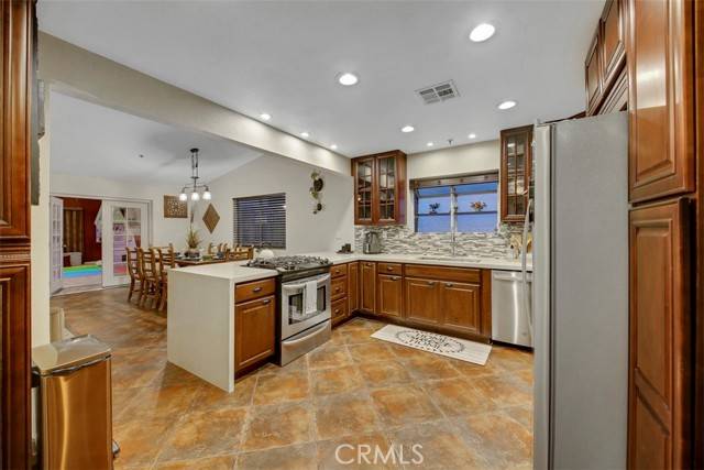 13655 El Rio Lane, Desert Hot Springs, CA 92240