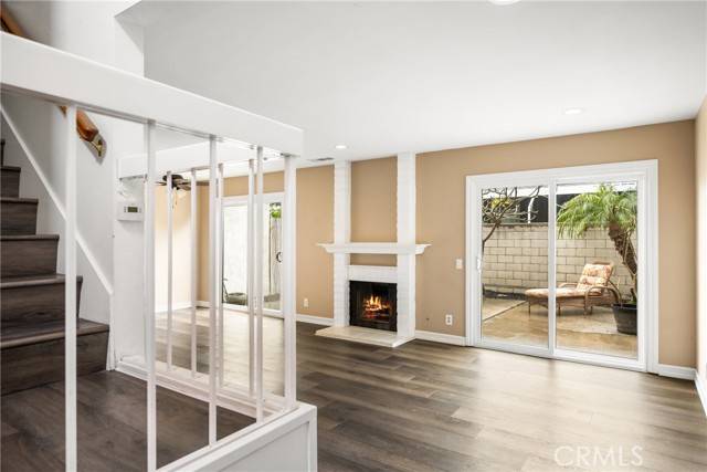 Santa Ana, CA 92703,4614 W 5th Street #5