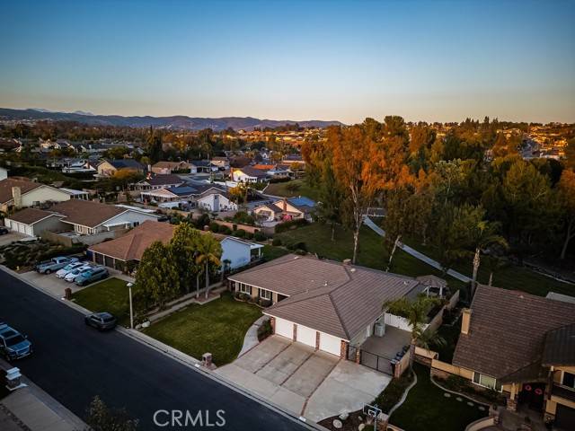 Yorba Linda, CA 92886,6152 Acacia Hill Drive