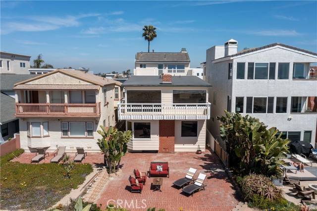 Sunset Beach, CA 90742,16865 S Pacific Avenue