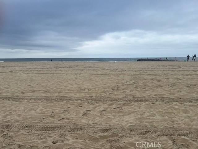 2710 W Oceanfront, Newport Beach, CA 92663