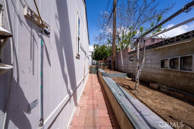 Banning, CA 92220,2200 W Wilson #122