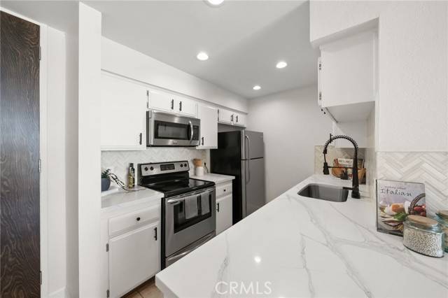 1140 E Ocean Boulevard #220, Long Beach, CA 90802