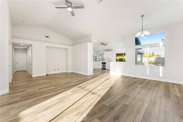 Corona, CA 92882,3557 Matisse Circle