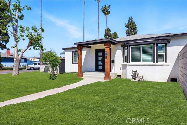 4458 Pepperwood Avenue, Long Beach, CA 90808