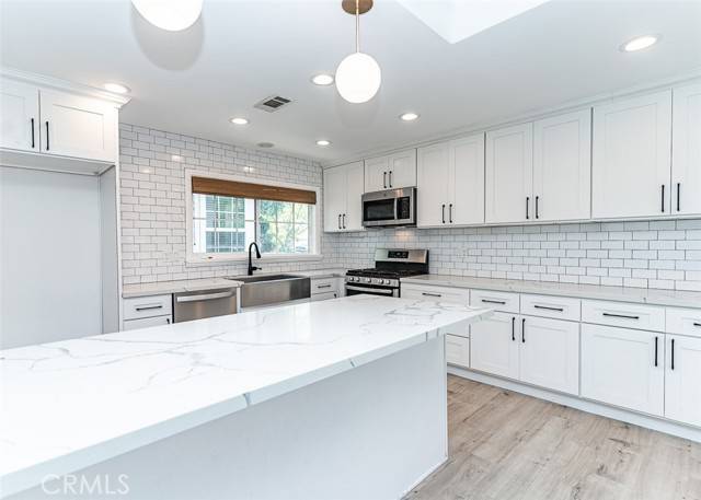 La Mirada, CA 90638,14417 Foster Road