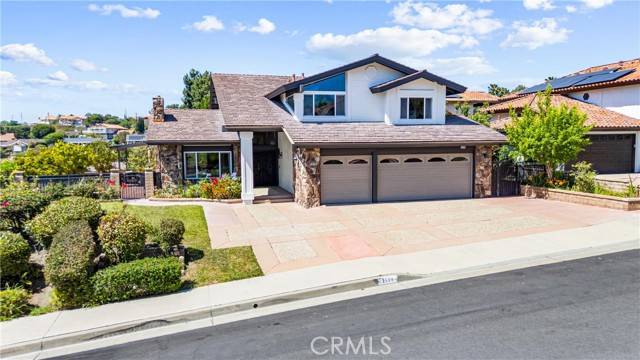 2223 E Vista Mesa Way, Orange, CA 92867