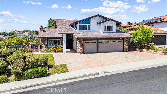 2223 E Vista Mesa Way, Orange, CA 92867
