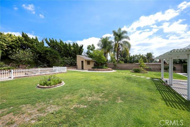 Yorba Linda, CA 92886,17812 Pineridge Drive