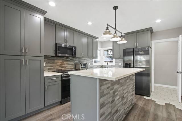 Whittier, CA 90606,8165 Shadyside Avenue