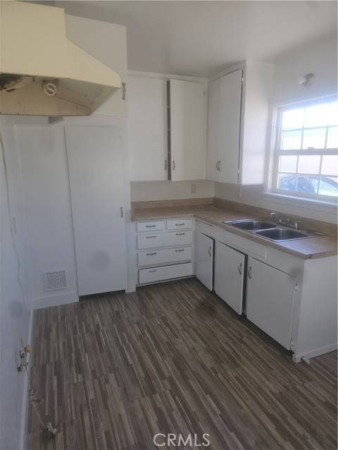 2666 N Waterman Avenue, San Bernardino, CA 92404