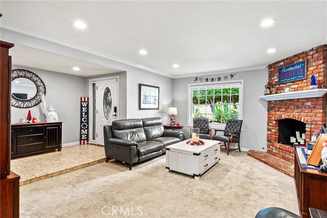 Orange, CA 92865,1528 E San Alto Avenue
