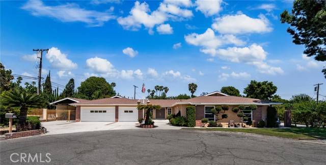 321 W Hermosa Drive, Fullerton, CA 92835