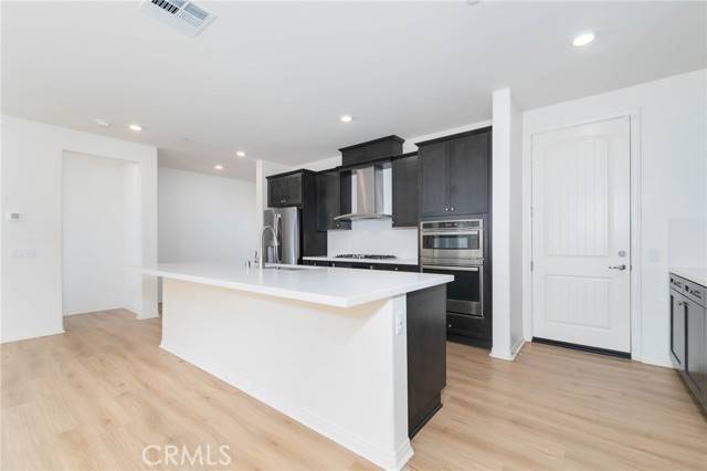 Ontario, CA 91761,4021 E Perdido Privado