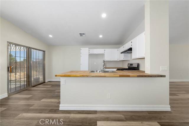 Adelanto, CA 92301,10830 Euclid Street